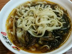 -顺溜·手工刀削面·黑金店(铜锣湾店)