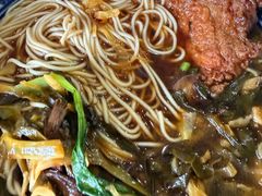 大排面-沪西老弄堂面馆(定西路店)