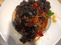 -橙胜追鸡铁锅肥肠地锅鸡固始鹅块(管庄店)