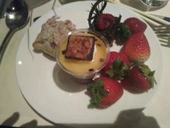 -澳门旅游塔360°旋转餐厅(南湾湖广场店)