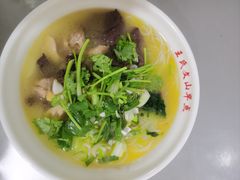 -文山荷鲜居(翠湖店)