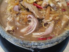 -梁师傅砂锅(哈达西街店)