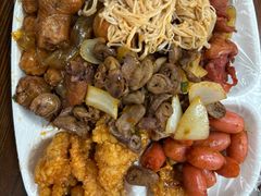 -食里香自助快餐(香槟小镇店)