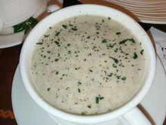 -灵意咖啡·西班牙美食(汕头金平万达广场店)