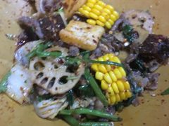 -上上签·冷锅串串(六灌路店)