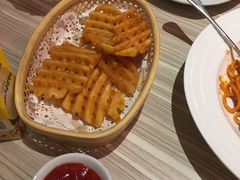 薯格-必胜客(证大大拇指店)