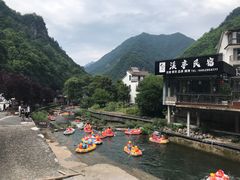 -藏龙百瀑漂流