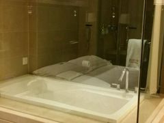 -扬州东关街文昌阁桔子水晶酒店
