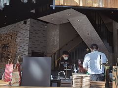 -星巴克臻选(湖滨道店)