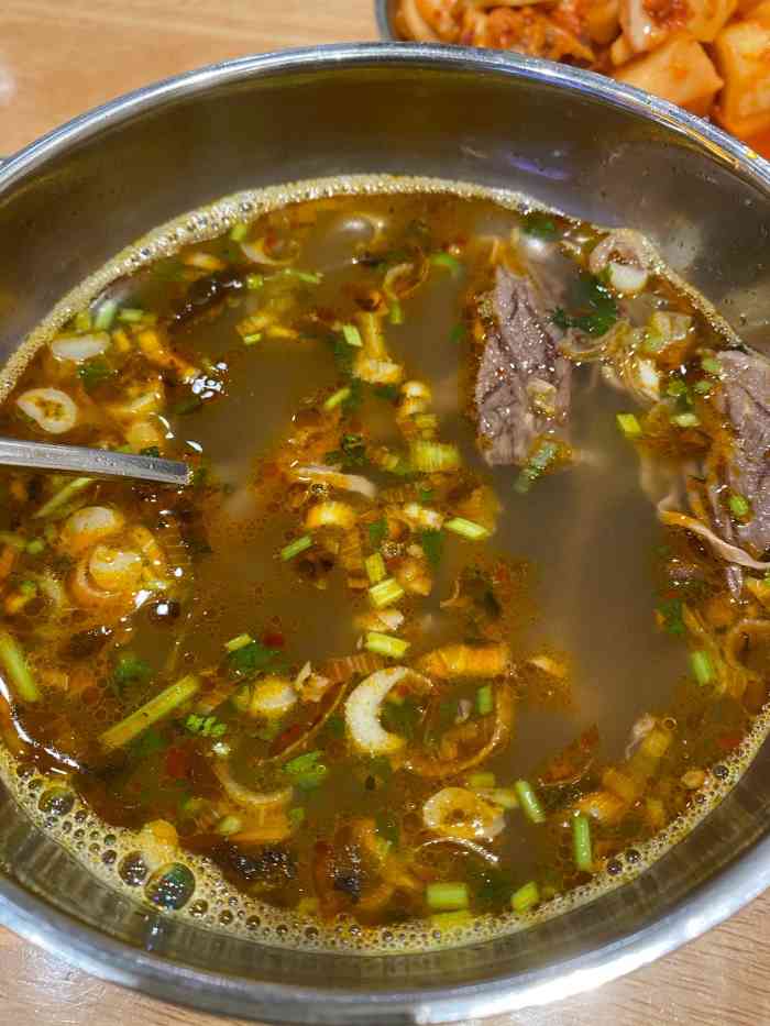 金家牛犁延边朝鲜族汤饭·牛肉汤饭(北国店)-"没有什么比玩儿累了之后