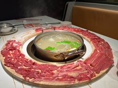 -牛人日志·鲜牛肉骨汤火锅(万科里瑧店)