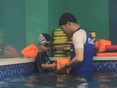 -Swim斯卫姆国际儿童游泳中心(红博中央公园店)