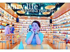 -上海三联书店READWAY(华中首店)