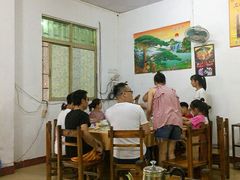 大堂-红炎炎农家菜老字号(金水台店)