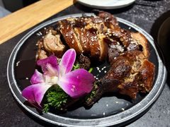 -小饕荟雅安贡椒鱼鲜馆(广福桥店)