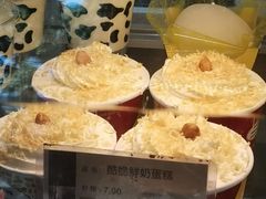 酷脆鲜奶蛋糕-长乐饼家(五羊新城店)