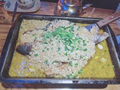-炭火功夫烤鱼·小龙虾音乐餐吧(新风街店)