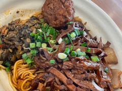 -佬钱湾仔(衣裳街店)