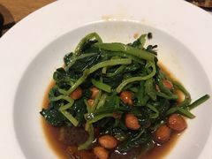 -峨嵋小镇·川菜(勒泰中心店)