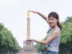 -胜利纪念柱