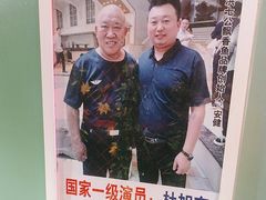 -路边边地标烧烤·川菜·小龙虾·音乐酒馆(良乡长虹店)