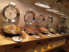 -皇朝万鑫自助餐厅