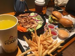 -The Habit Burger Grill 哈比特汉堡(复兴soho店)