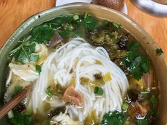 -全家福米线
