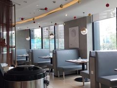 大堂-必胜客(阿诗玛店)