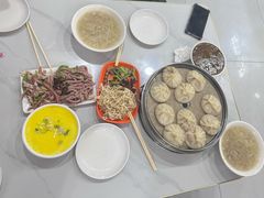 -守鑫水馅包子铺