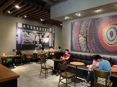 大堂-星巴克(大连柏威年店)