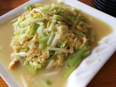 土鸡蛋炒韮王-领鲜土菜馆