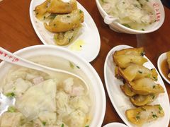 牛肉鍋貼-小姜锅贴(凤凰街店)