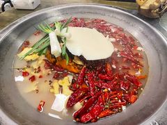 -黄潇洒老火锅(九眼桥宏济巷店)