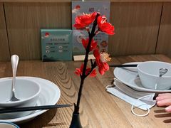 -蜜桃餐厅·伴山(湖滨商业街店)