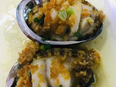 蒸鲍鱼-四川小胡子海鲜(丁村万人海鲜广场店)