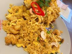 -大头虾越式风味餐厅(光明广场店)