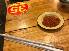 -拈签一笑黄牛肉辣卤串串