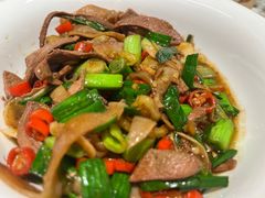-渝是乎酸菜鱼(龙旗购物中心店)