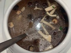 -沪华海鲜大酒楼(南汇店)