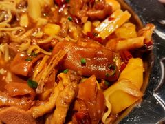 -胖哥俩肉蟹煲(湖滨银泰in77店)