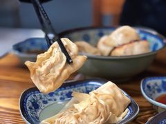 -无名氏宵夜小摊(祝家三姐妹馄饨店)