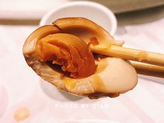 招牌红烧肉配卤蛋-和记小菜(大宁店)