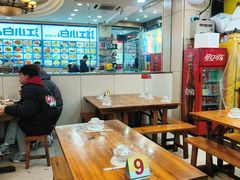 -老码头海鲜烧烤炒菜(广西路店)