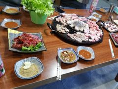 -牛友地炉烤肉(毓菁华花园店)
