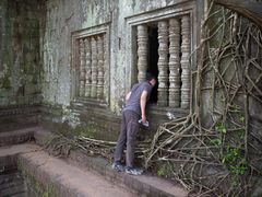 -吐斯廉屠杀博物馆