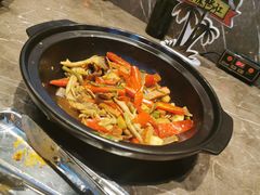 -齐河孔雀王温泉酒店·金孔雀自助百汇