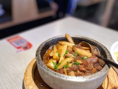 石锅山药焖牛腩-九毛九西北菜(百信广场店)