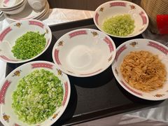 -炆艺乳鸽·煲仔饭大排档(望京来广营店)