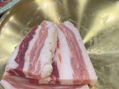 -臻牛烤肉